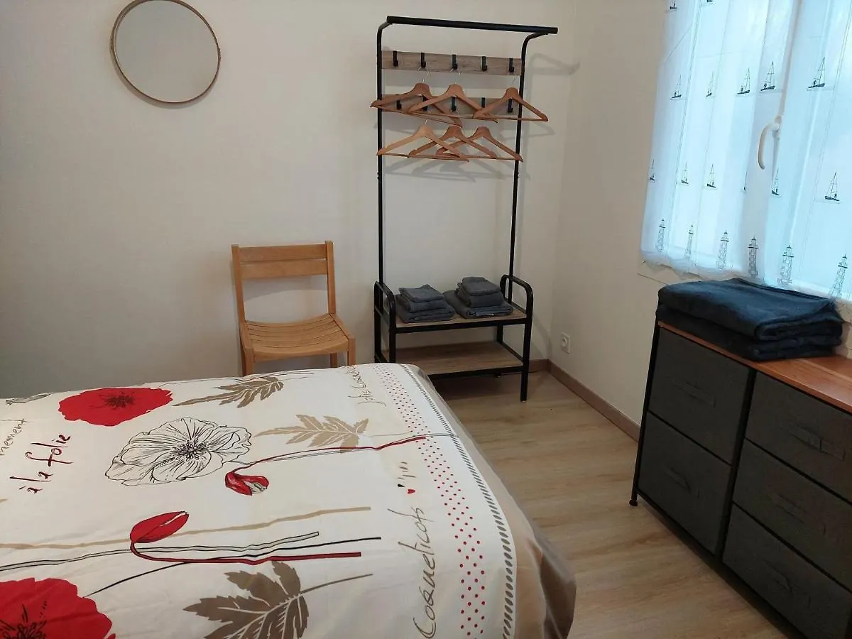 Comfortable Holiday Home With A Spacious Terrace Area Near The Sea Sibiril 0*,  France